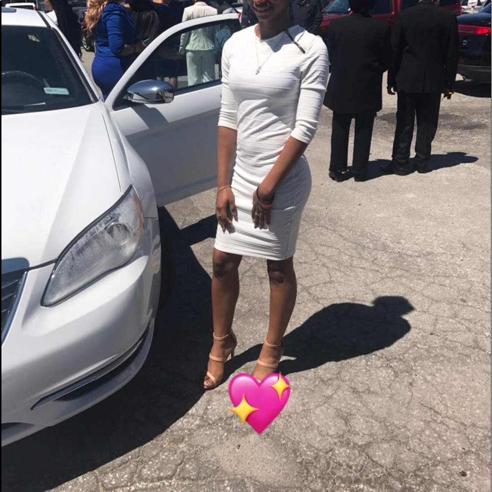 White long sleeve dress